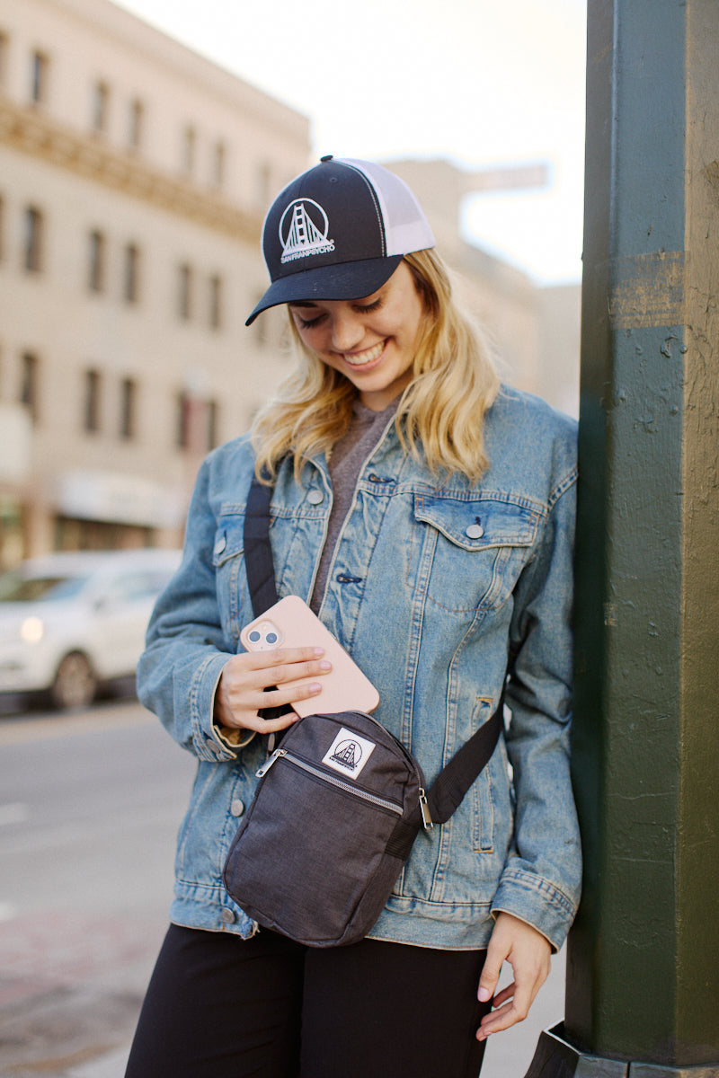 ★TOUT Y EST★ Public SWUWS Lifestyle Small Crossbody Bag SP Amazon Triple Zip Small Crossbody Bag review